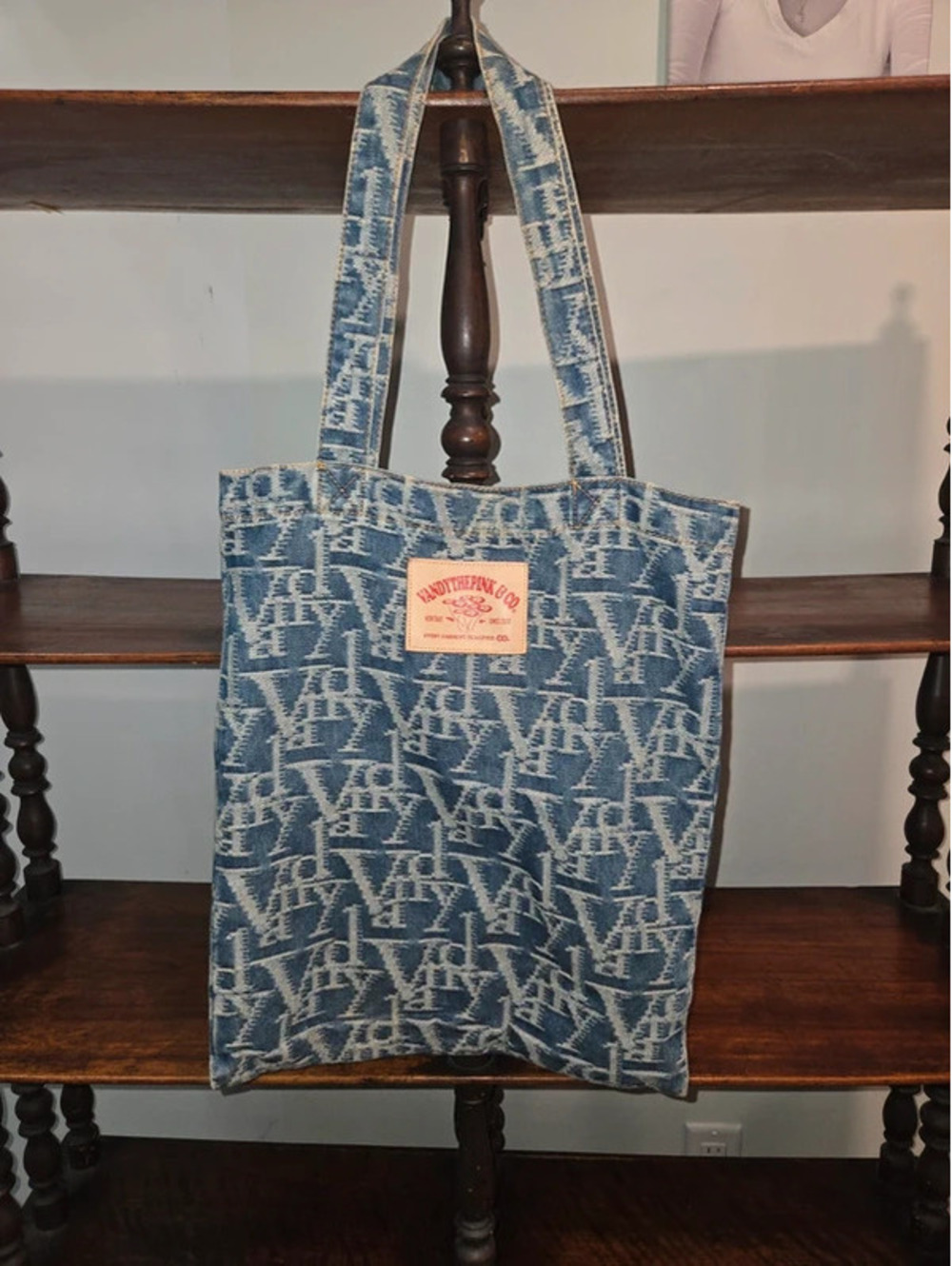 Vandy The Pink Bag
